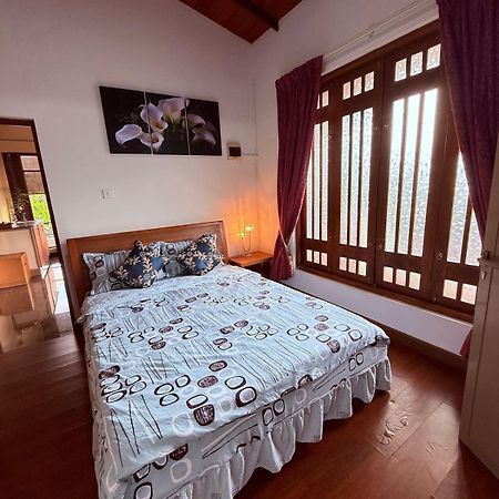 Resident View Homestay Kandy Eksteriør billede