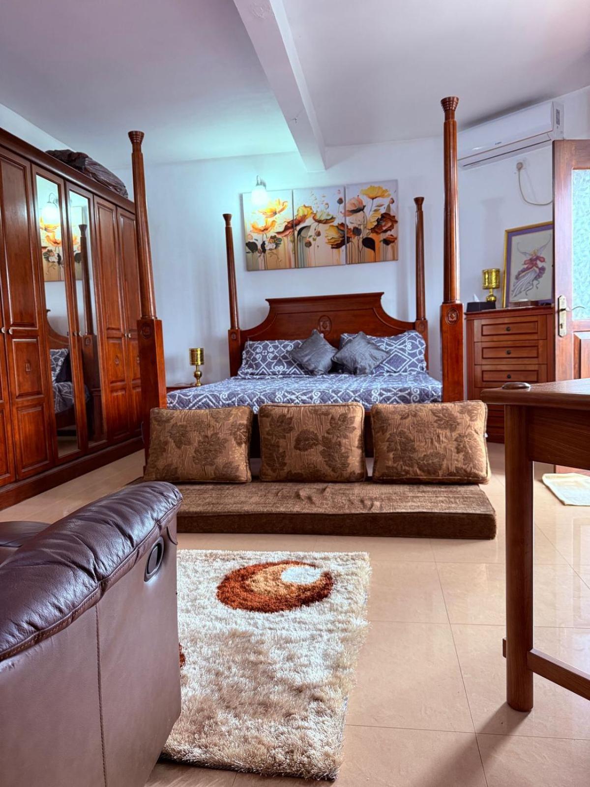 Resident View Homestay Kandy Eksteriør billede